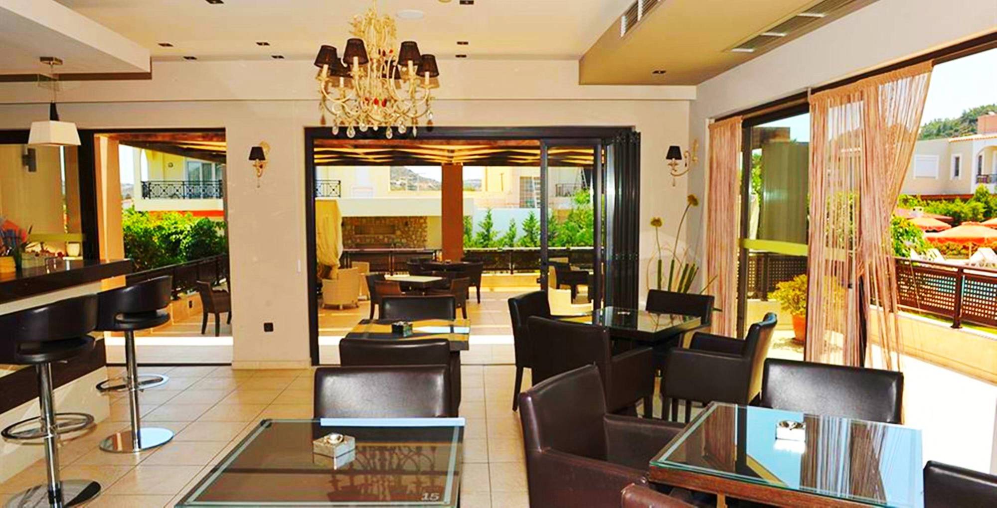 Santa Helena Hotel เอียลิซอส ภายนอก รูปภาพ